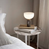 Kizu portabel bordslampa Gris du Marais marmor